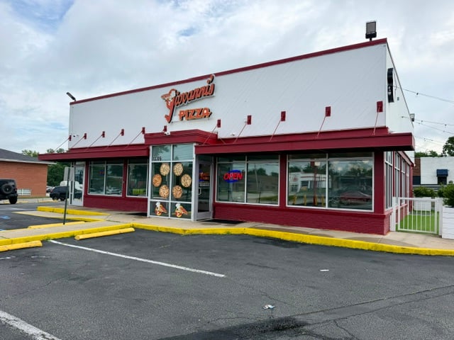 Full Restaurant for Sale in Louisville, KY, $1.4M