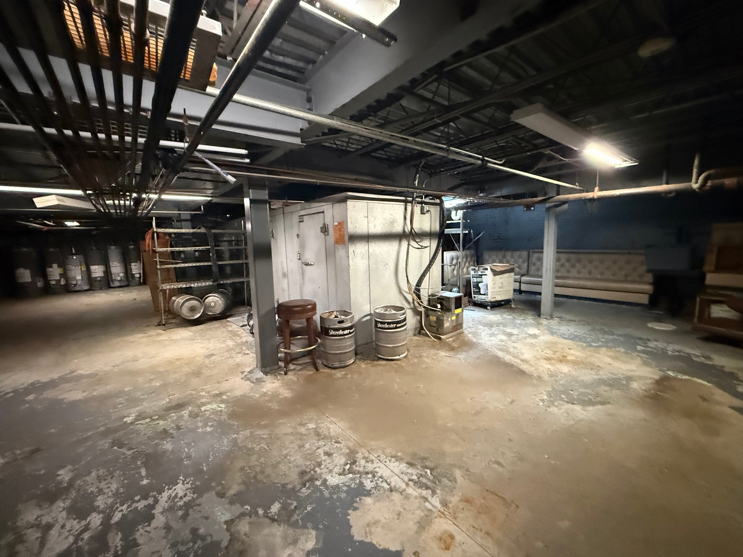 Full Restaurant for Lease in Boston, MA, 4,800 SF - Thumbnail 3