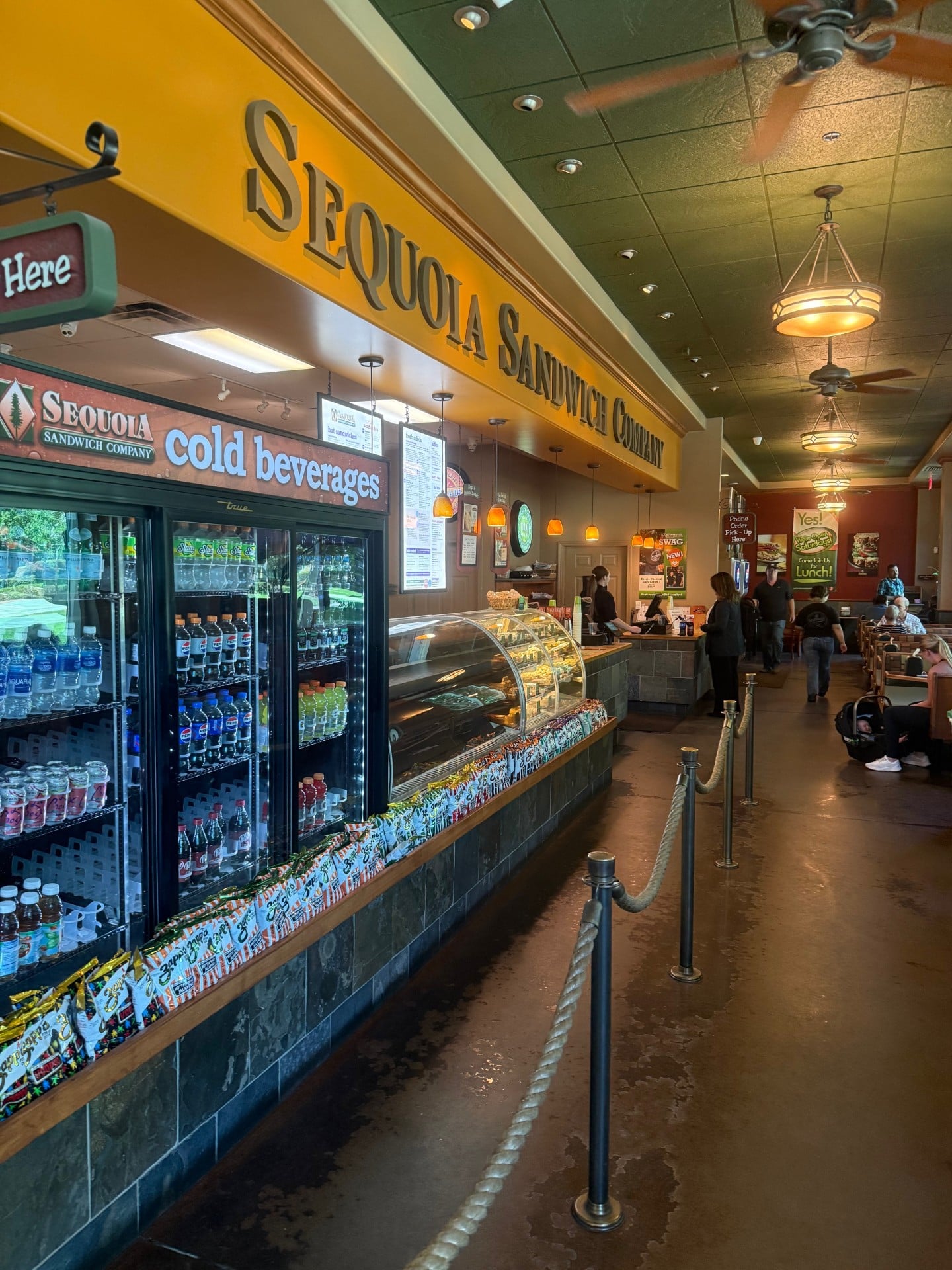 Full Restaurant for Lease in Bakersfield, CA, 3,267 SF - Thumbnail 4