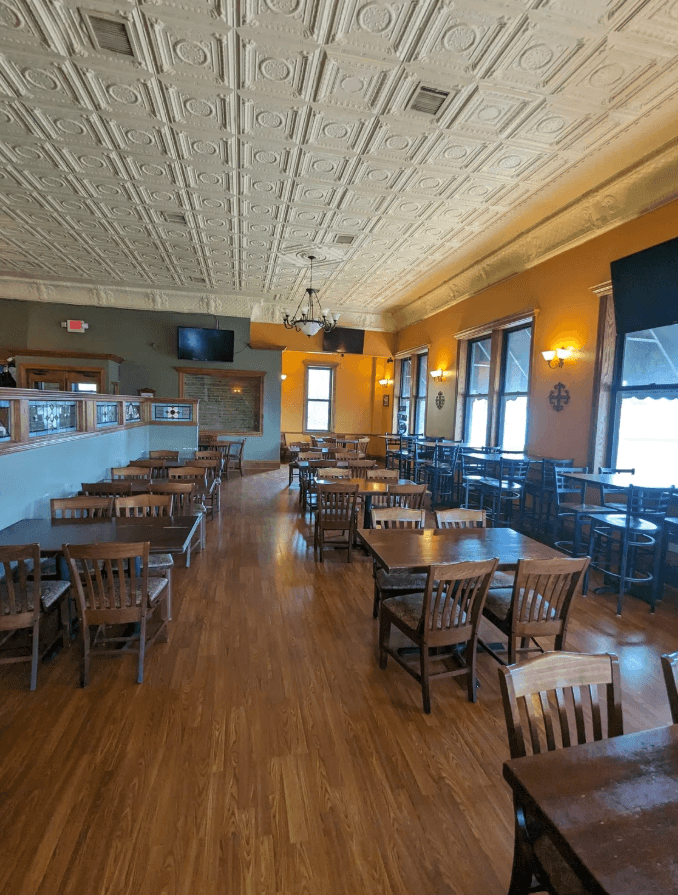 Turnkey Bar, Restaurant & Event Space | Downtown Crete | Multi-Tenant Building Offering - Thumbnail 2