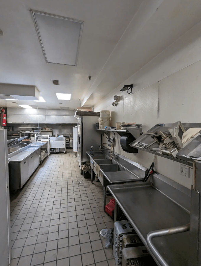 Turnkey Bar, Restaurant & Event Space | Downtown Crete | Multi-Tenant Building Offering - Thumbnail 3