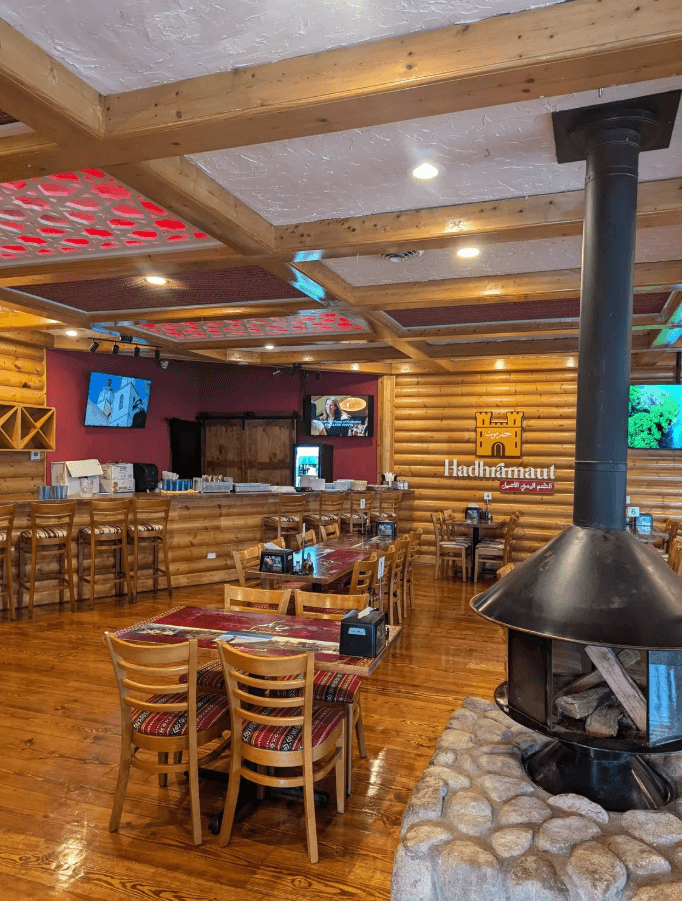 Restaurant & Event Space For Sale in Palos Hills - Thumbnail 2
