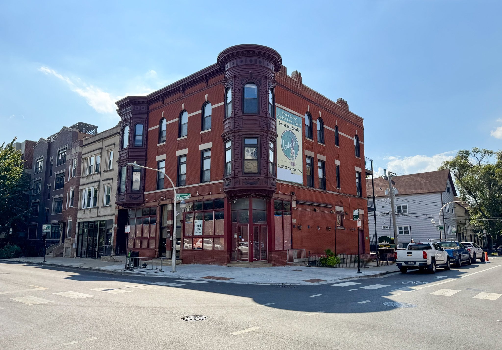 Newly Renovated Corner Retail/Restaurant Space - Thumbnail 4