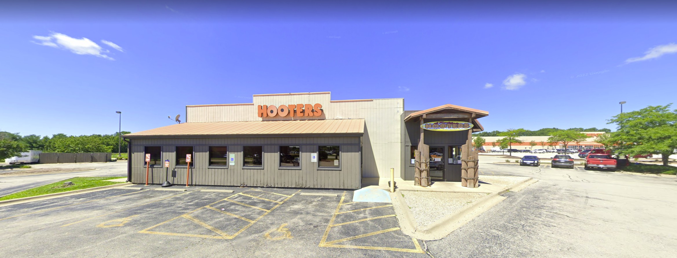 Full Restaurant for Lease in Rockford IL - Image 2