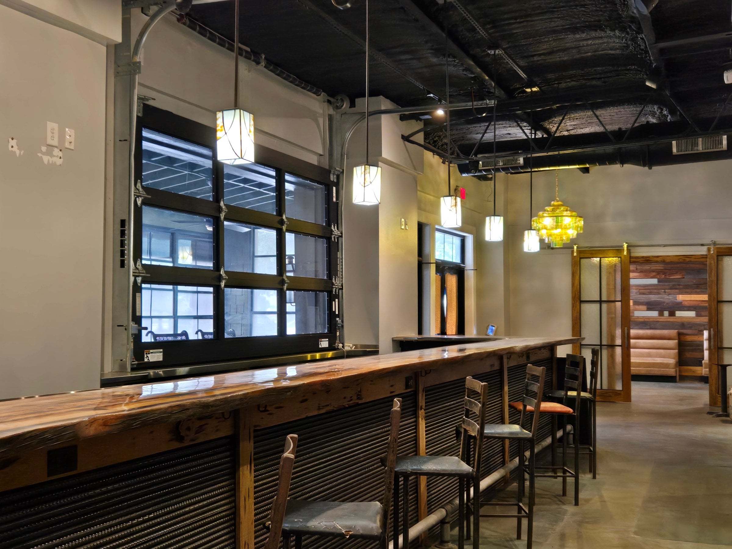 Full Restaurant for Lease in North Charleston, SC, 4,084 SF - Thumbnail 1