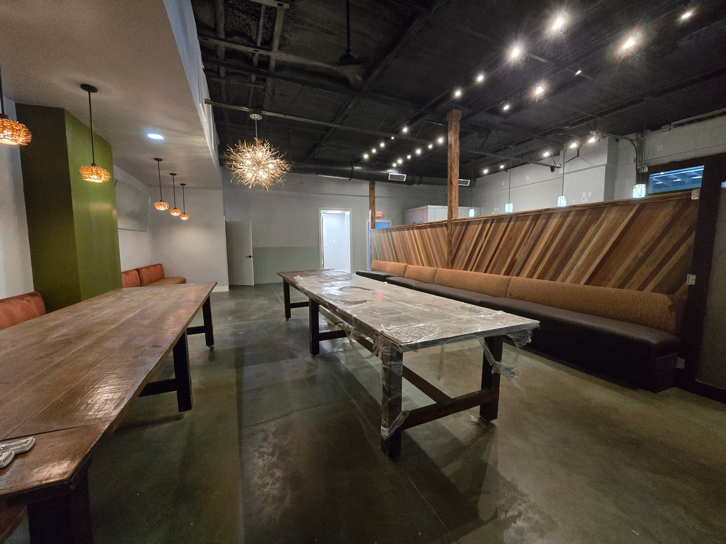 Full Restaurant for Lease in North Charleston, SC, 4,084 SF - Thumbnail 3