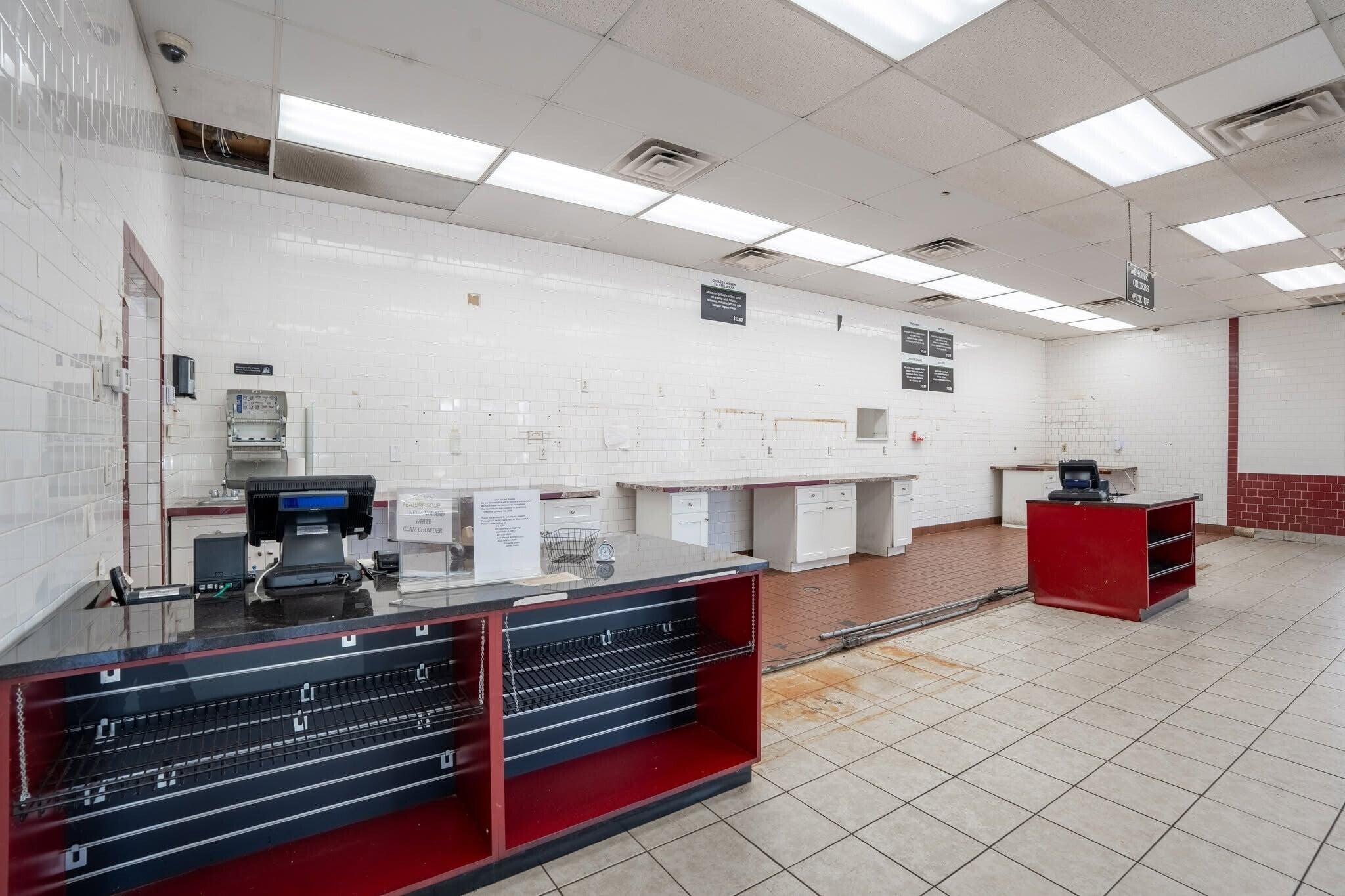 Multi-Use Full Restaurant for Lease in Woonsocket, RI, 2,800 SF - Thumbnail 5