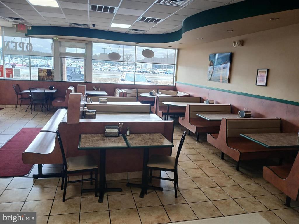Full Restaurant for Sale in Lumberton Township, NJ