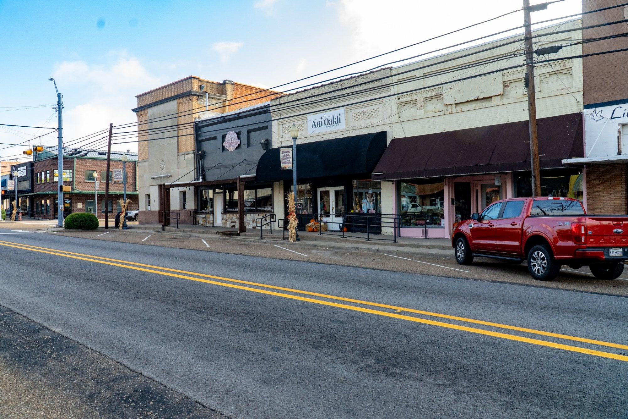 Full Restaurant for Lease in Winnsboro, TX, 2,575 SF - Thumbnail 2