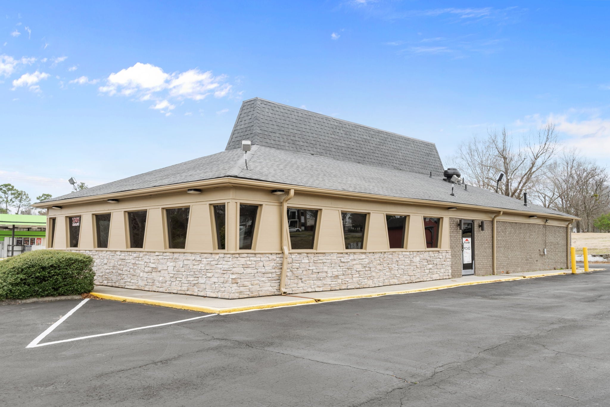 Full Restaurant for Lease in Jacksonville, NC – 2,520 SF - Image 12
