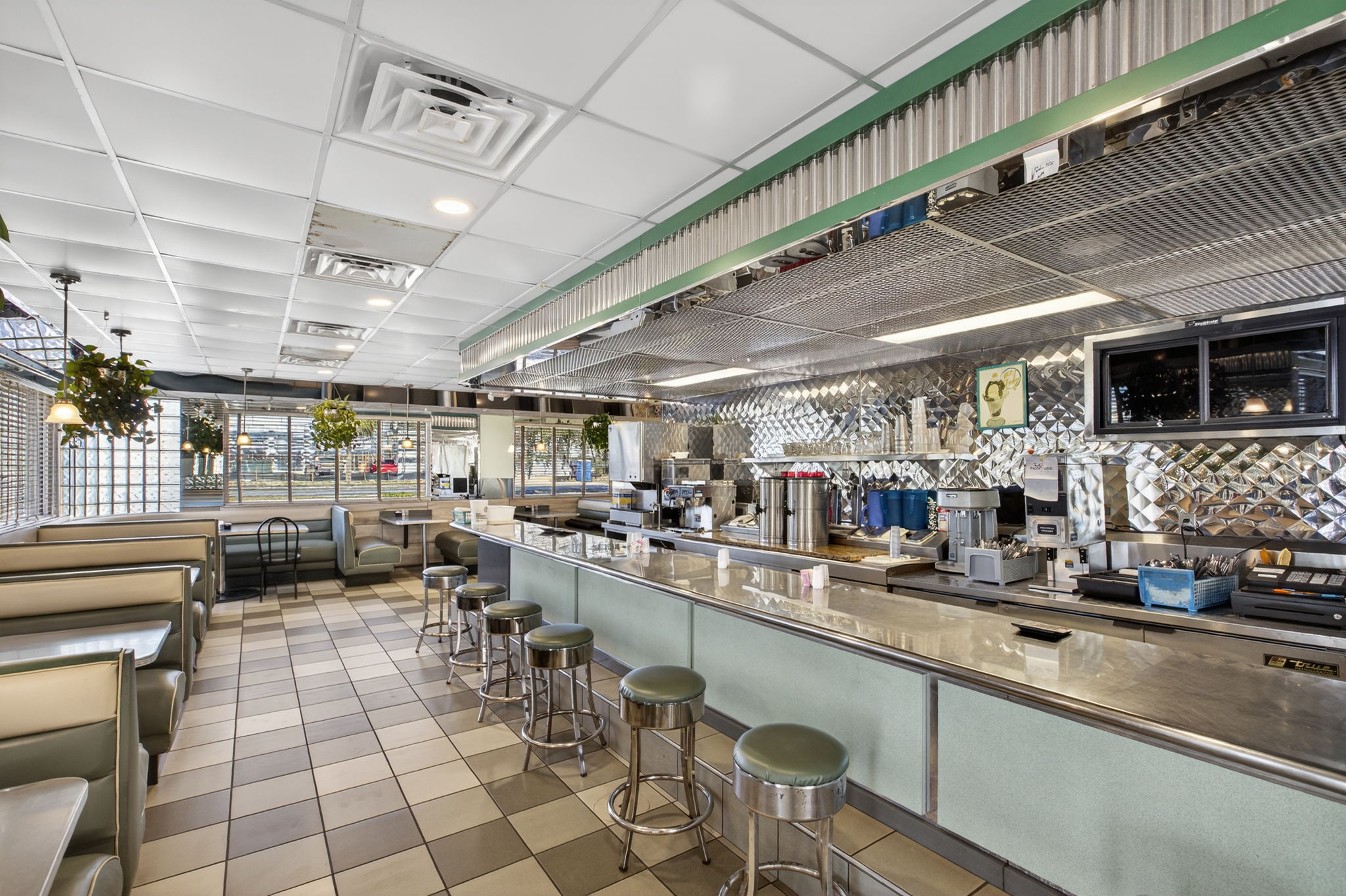 Full Restaurant in Sebring FL - Thumbnail 5