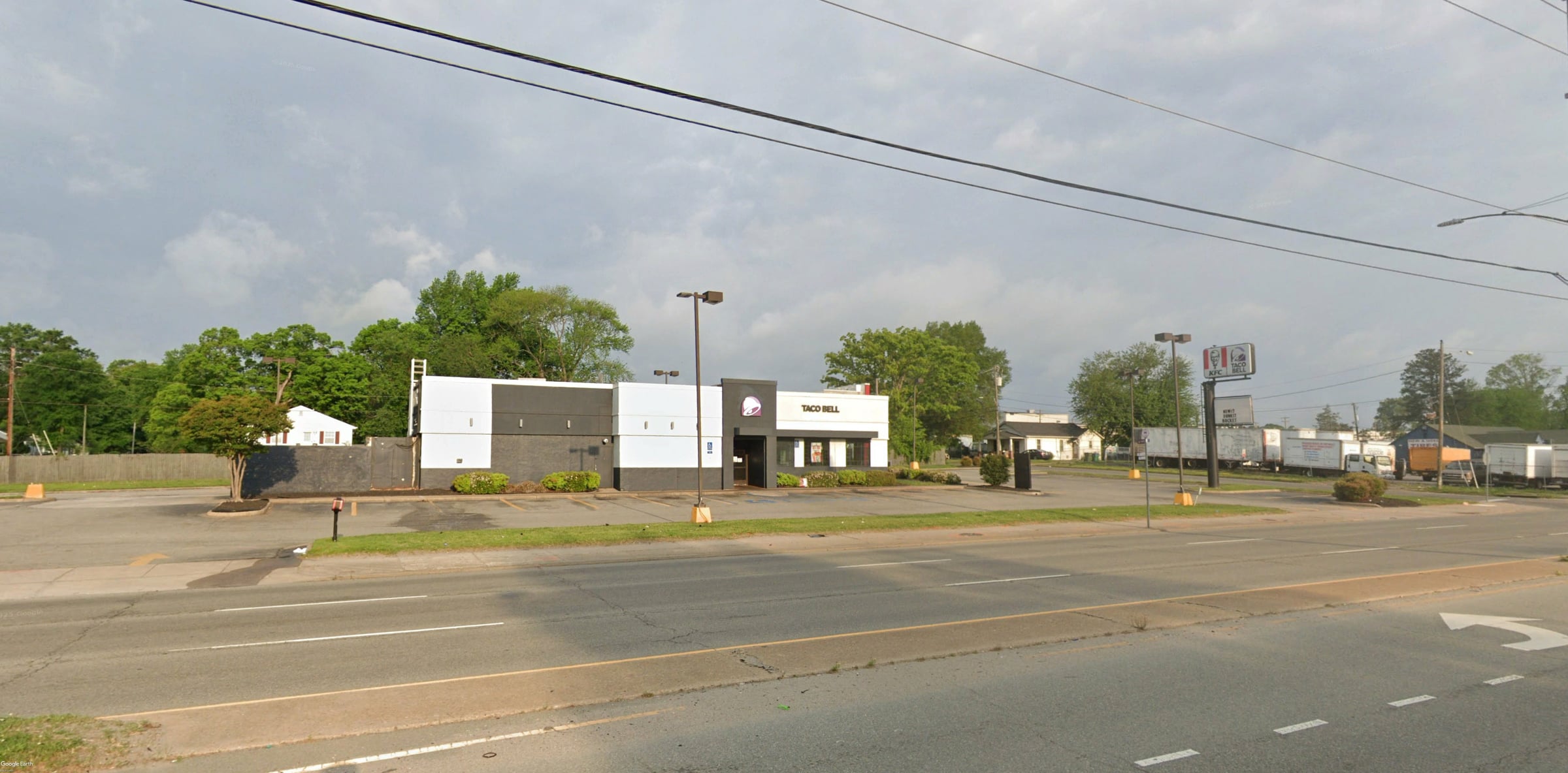 Drive Thru for Sub-Lease in South Richmond, Richmond, VA , 2,528 SF - Thumbnail 1