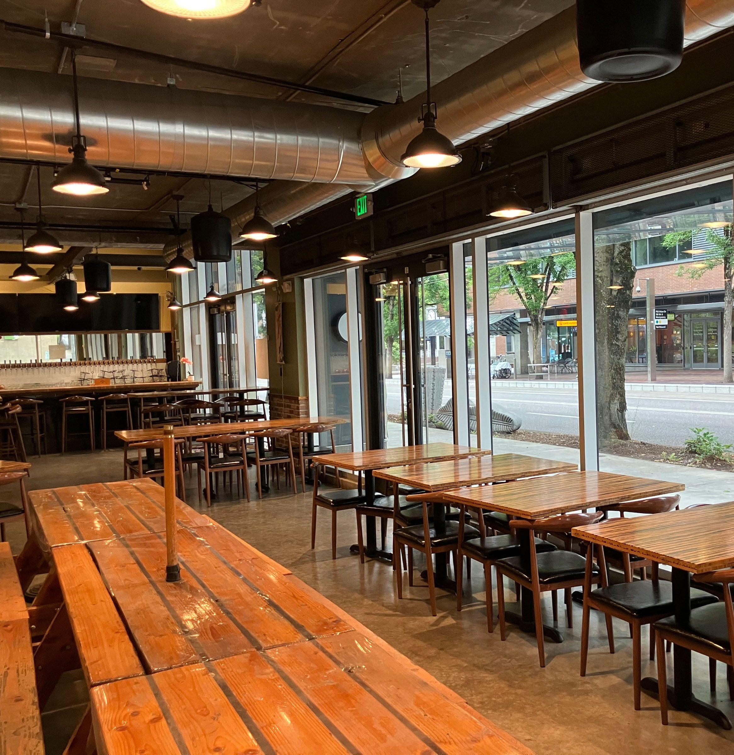 Full Restaurant for Lease in Portland, OR