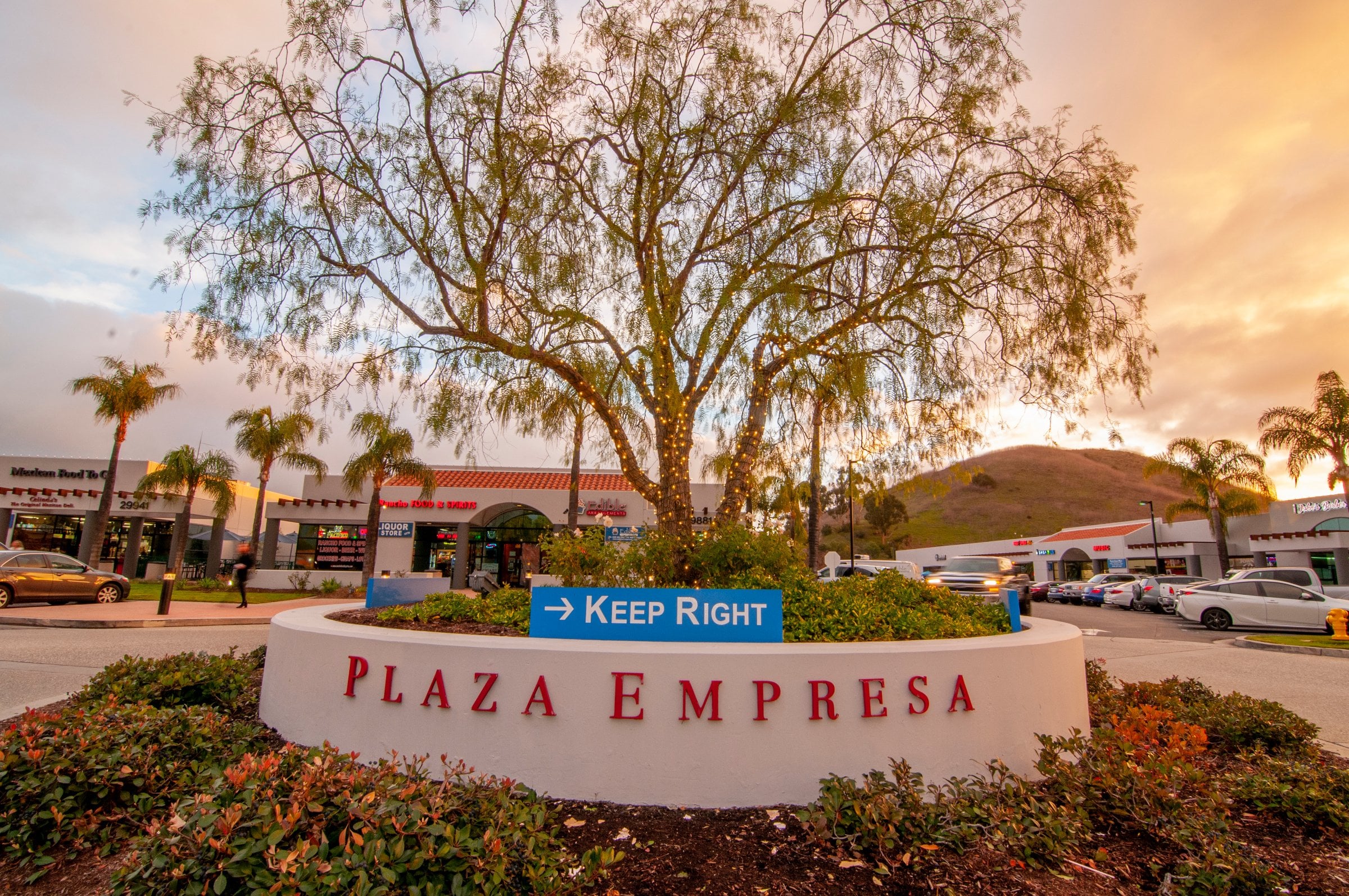 Full Restaurant for Lease in Rancho Santa Margarita, CA