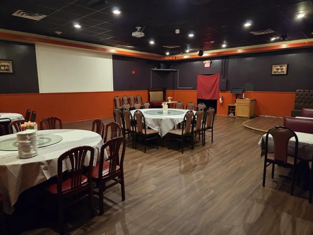 Ithaca, NY - Full Service Restaurant - Thumbnail 3