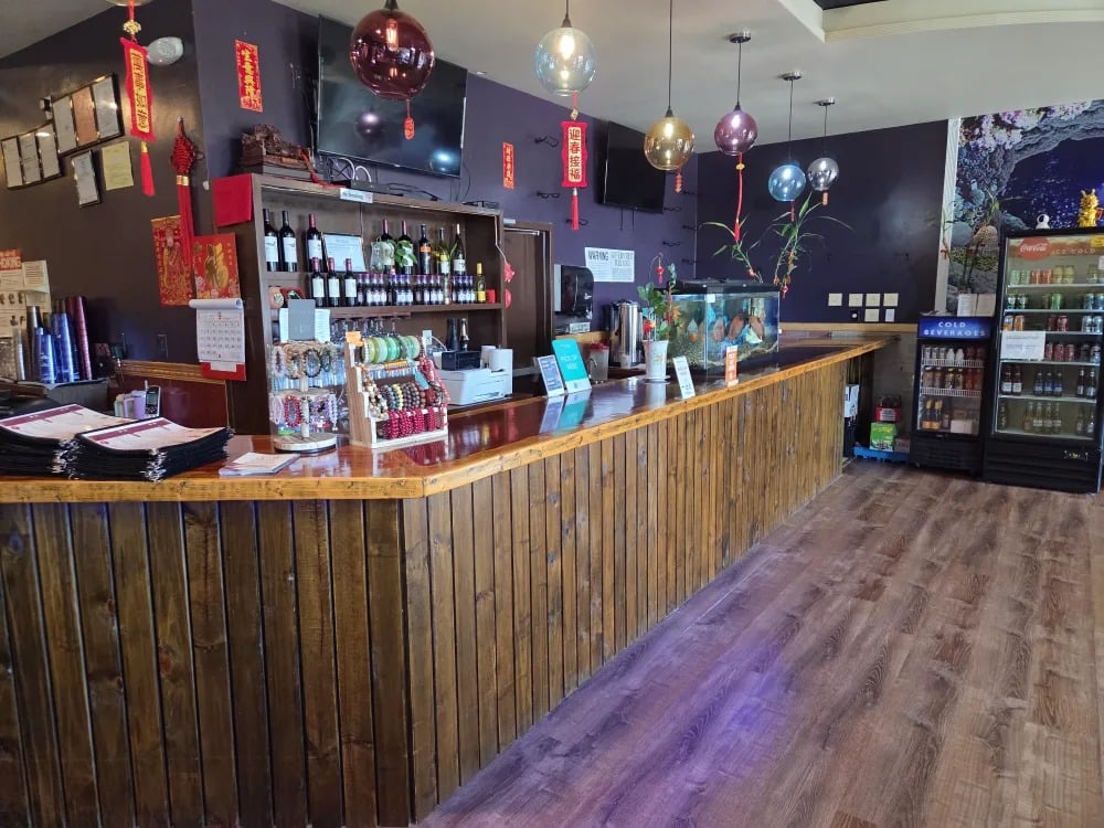 Ithaca, NY - Full Service Restaurant