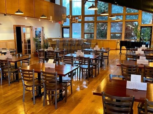 Hector, NY - Winery & Restaurant