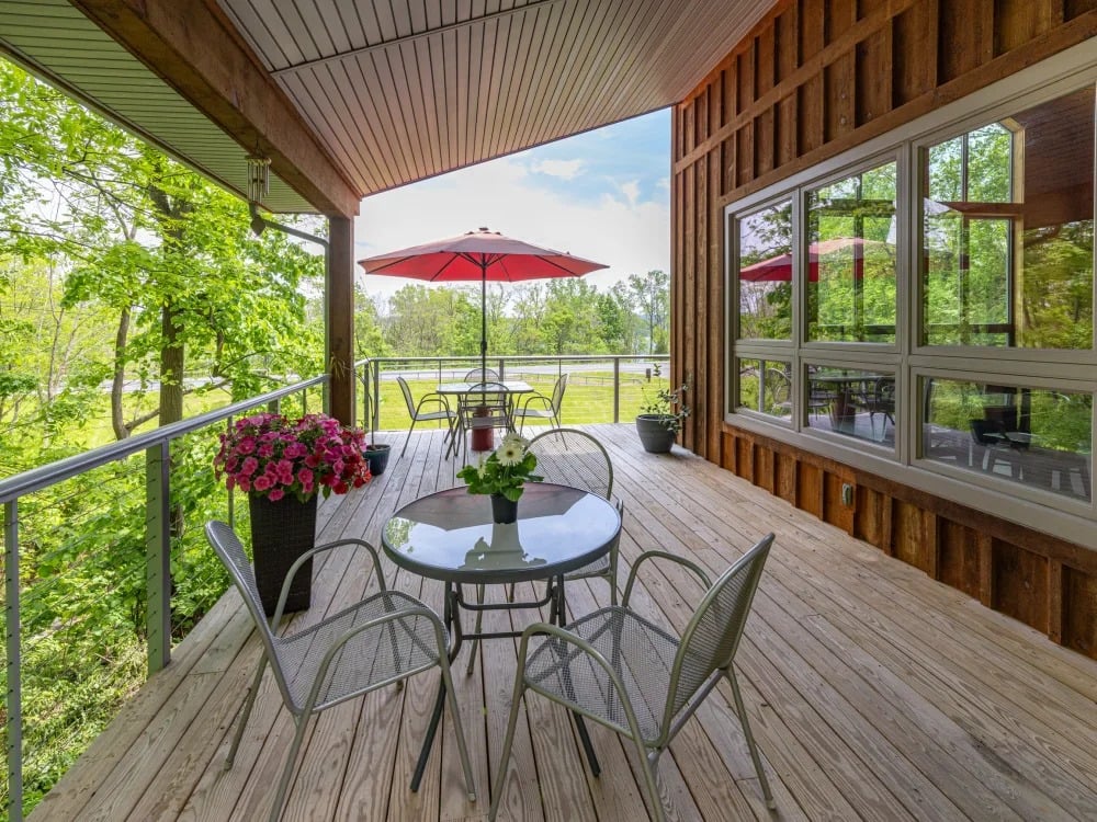 Keuka Lake Region - Restaurant - Thumbnail 3