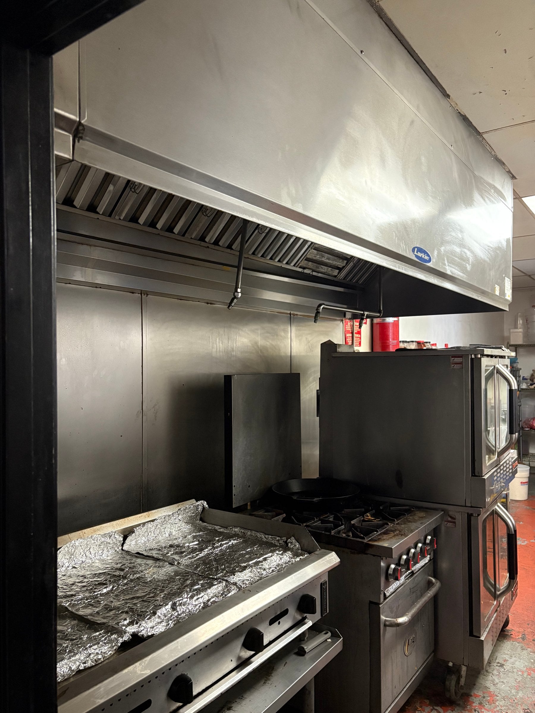 Commissary kitchen - Thumbnail 1