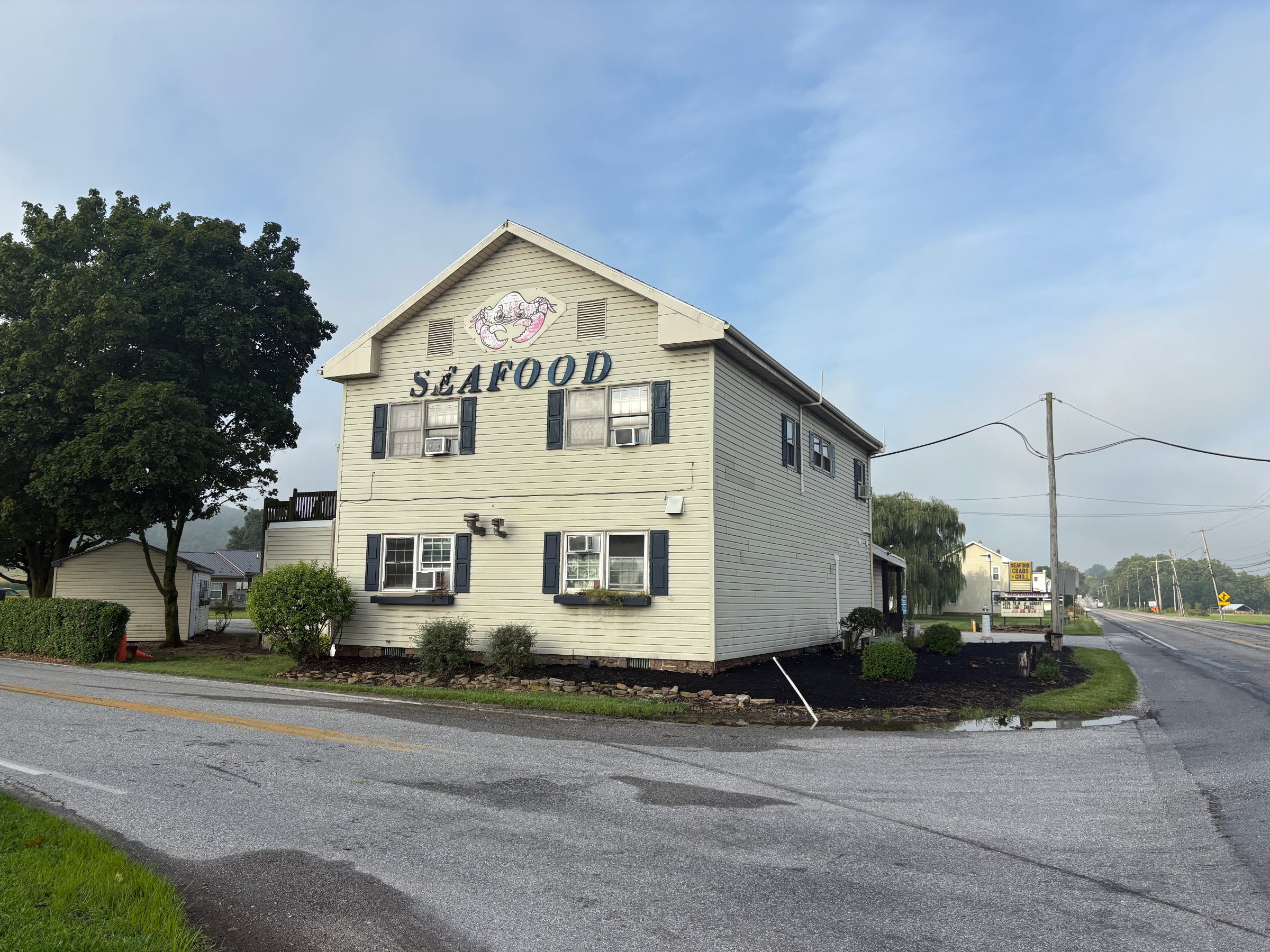 Iconic Seafood Restaurant - Thumbnail 2