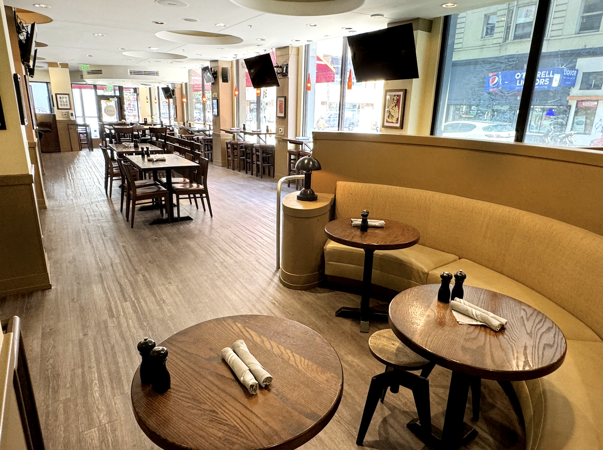 Full Restaurant for Lease in San Francisco CA - Thumbnail 2