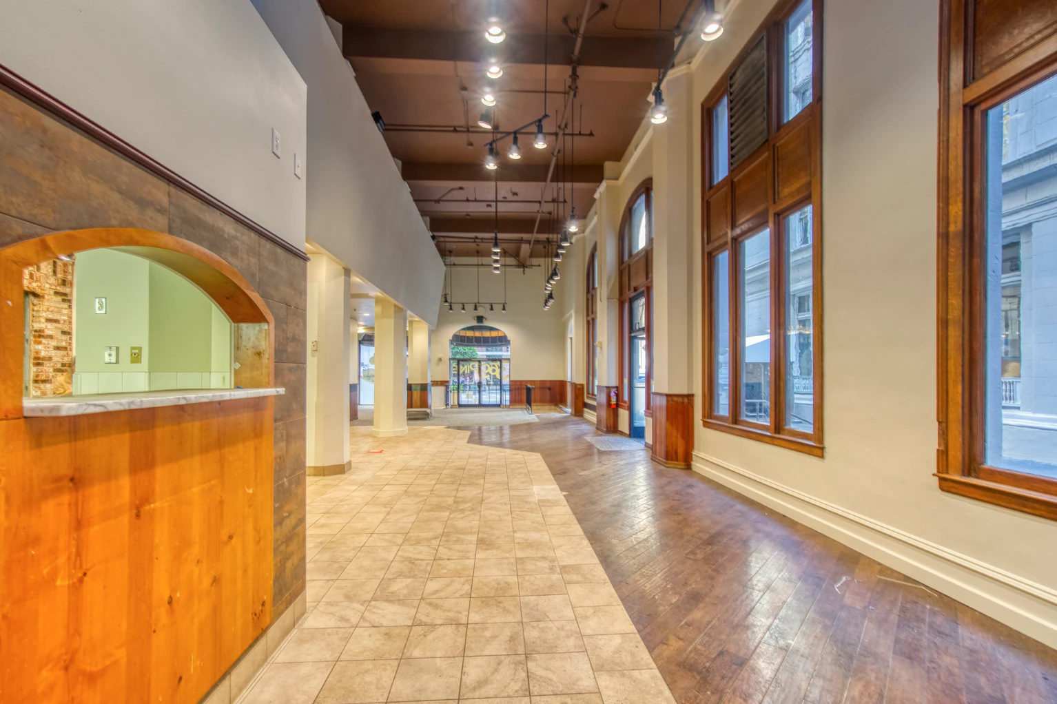 Non Hooded for Lease in San Francisco CA - Thumbnail 2