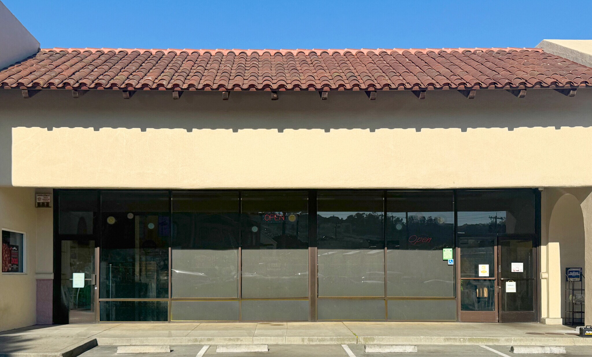 Full Restaurant for Lease in Daly City CA - Thumbnail 4