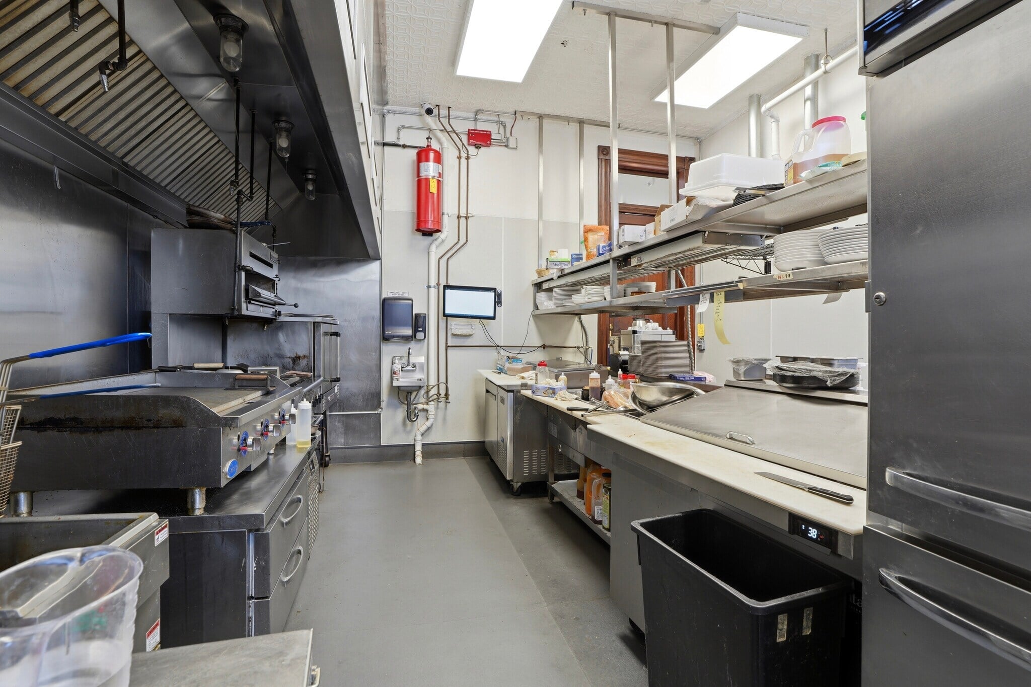 Multi-Use Full Restaurant for Lease in Royersford, PA – 5,500 SF - Thumbnail 3