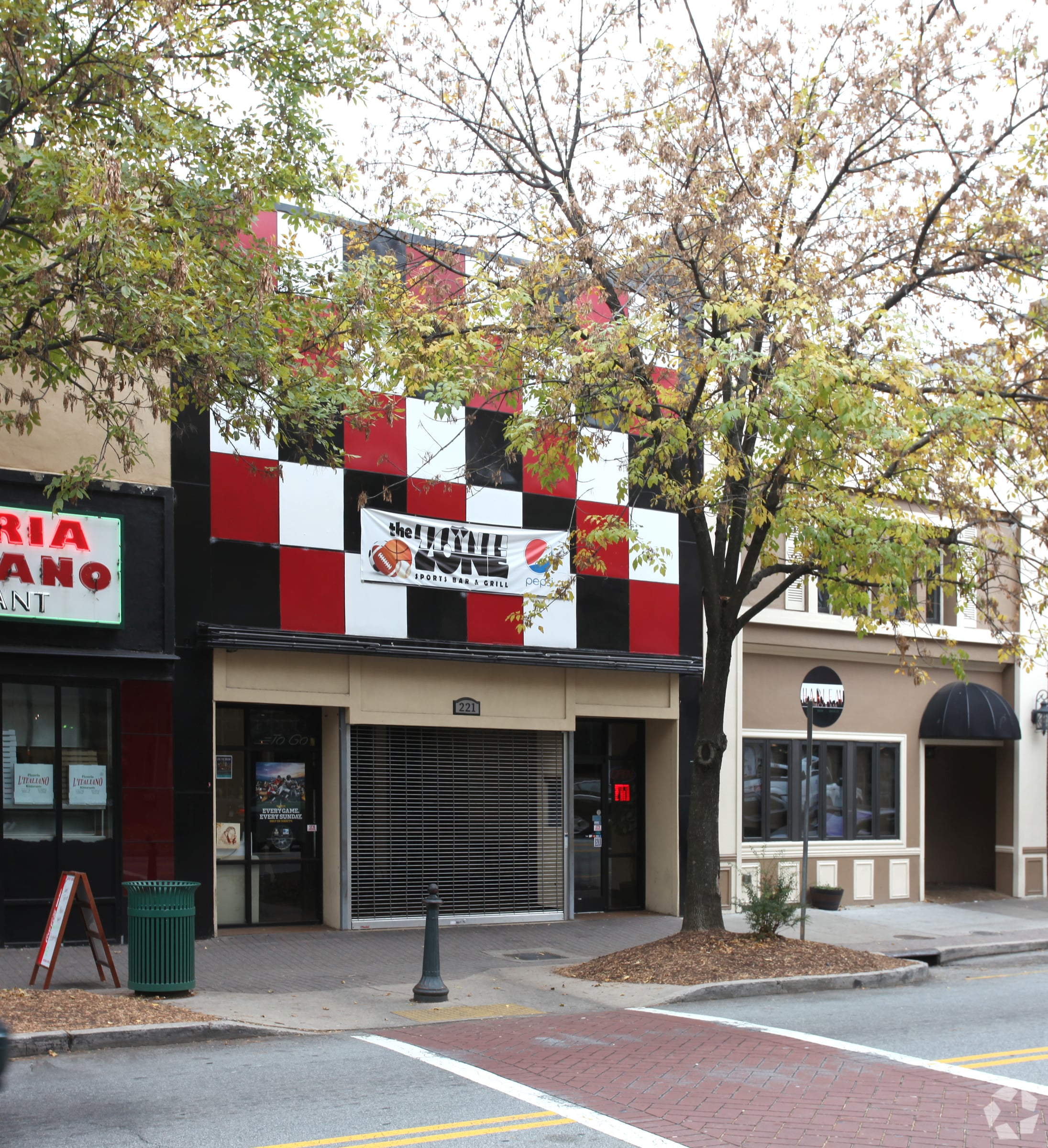 Full Restaurant for Sale in Downtown, Greensboro, NC – 8,675 SF - Image 1