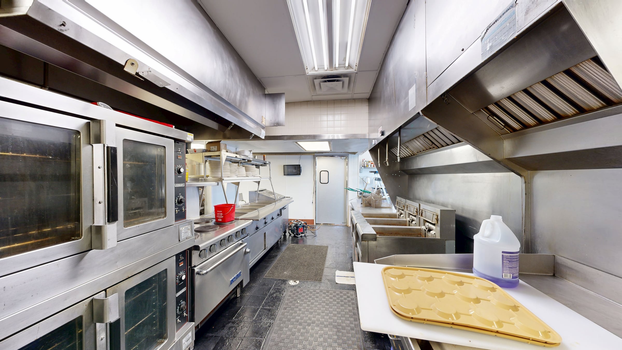 Full Restaurant for Lease in High Point, NC – 3,228 SF - Thumbnail 1