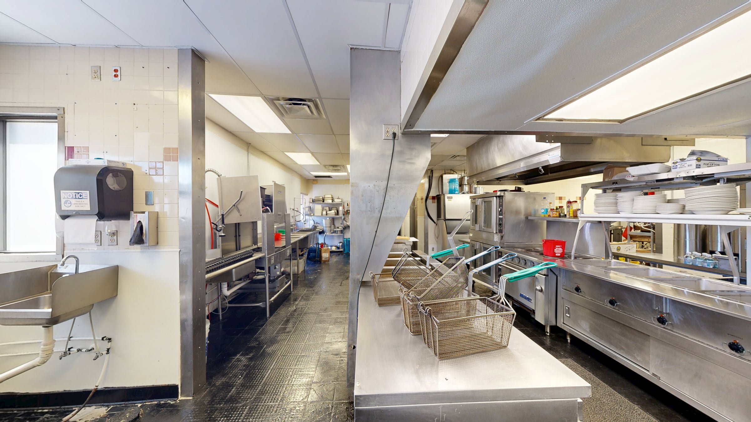 Full Restaurant for Lease in High Point, NC – 3,228 SF - Thumbnail 4