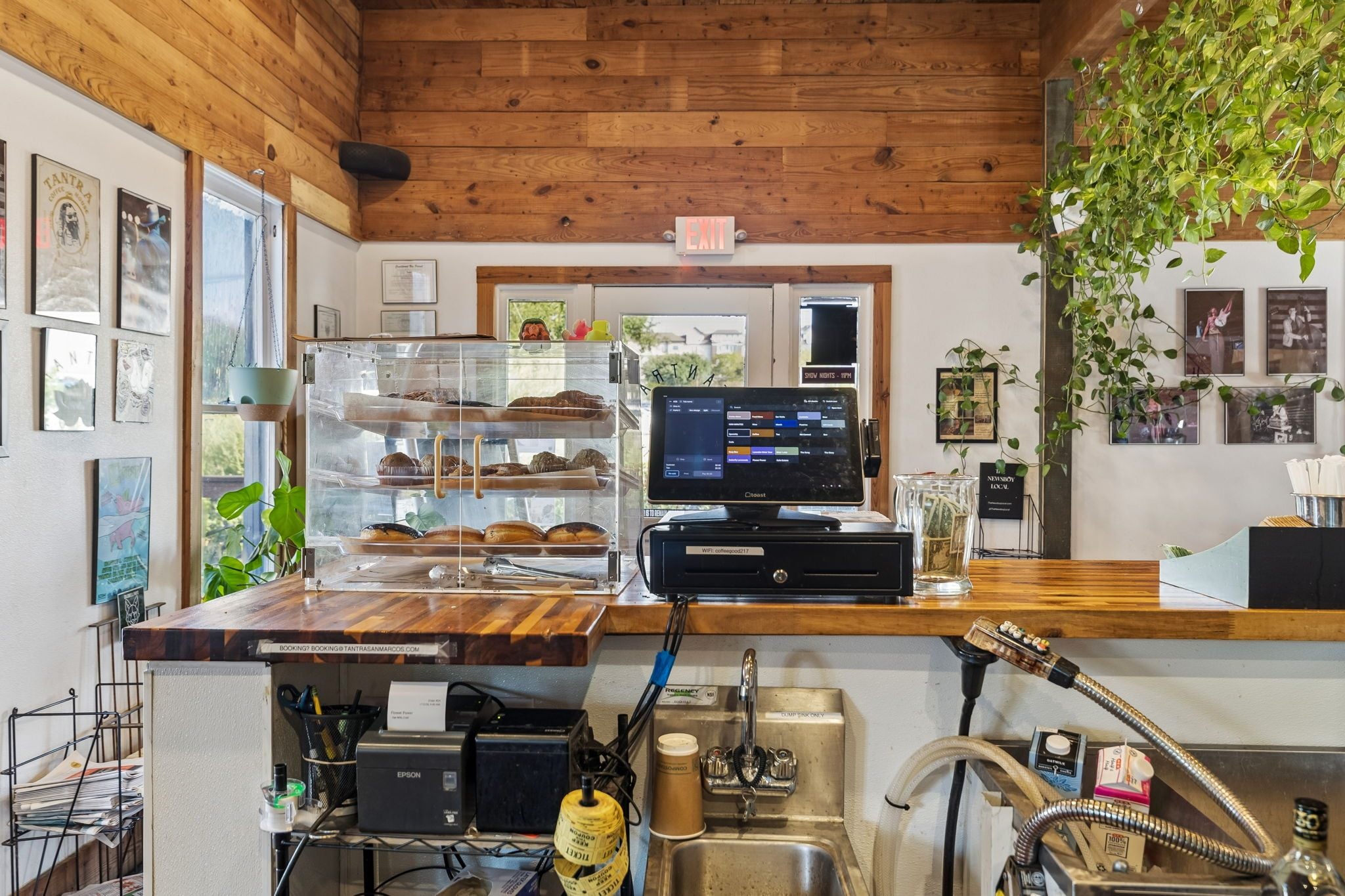 Full Restaurant for Sale in San Marcos, TX, $990K - Thumbnail 5