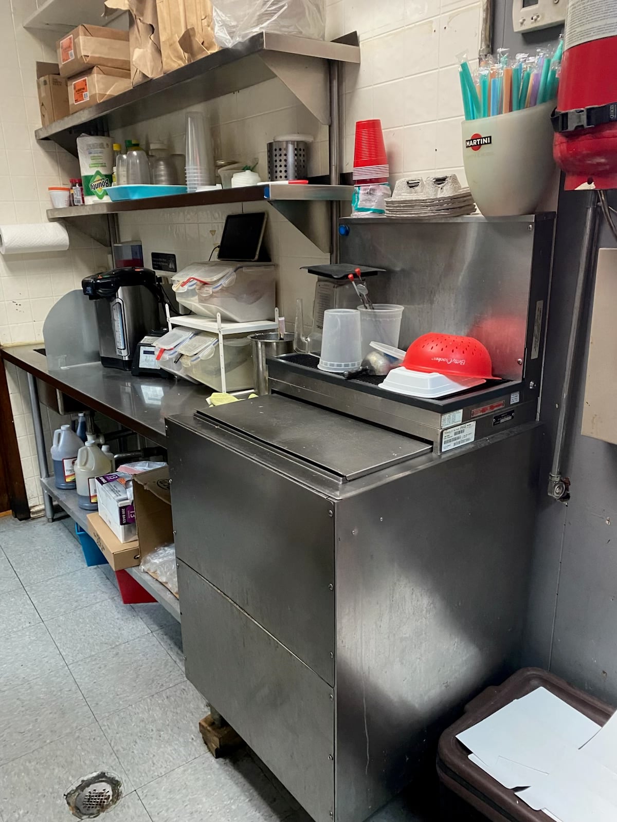Full Restaurant for Lease in Lake View East, Chicago, IL , 1,500 SF - Thumbnail 4