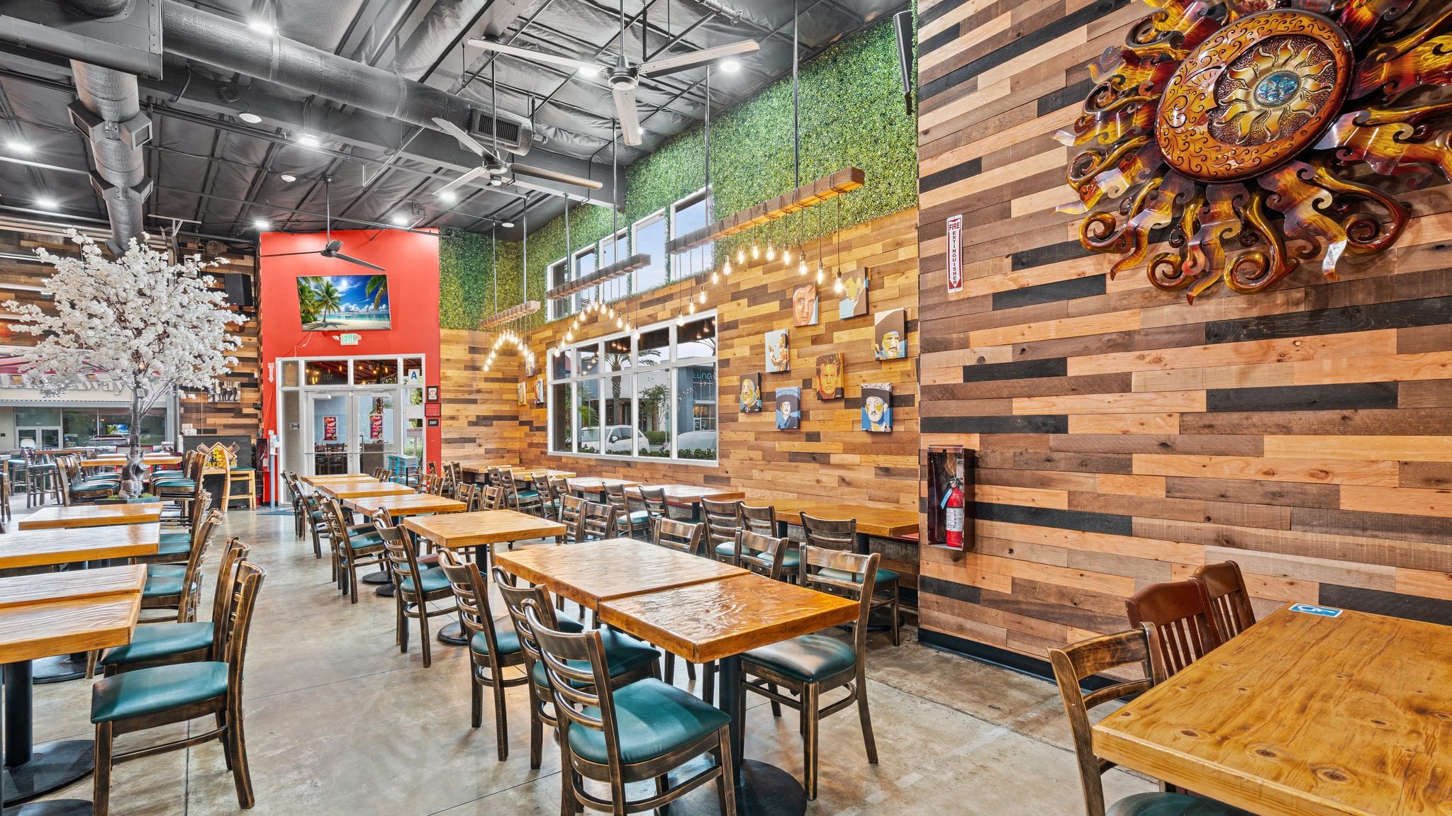 Established and Profitable Mexican Restaurant in High Traffic Location - Image 1