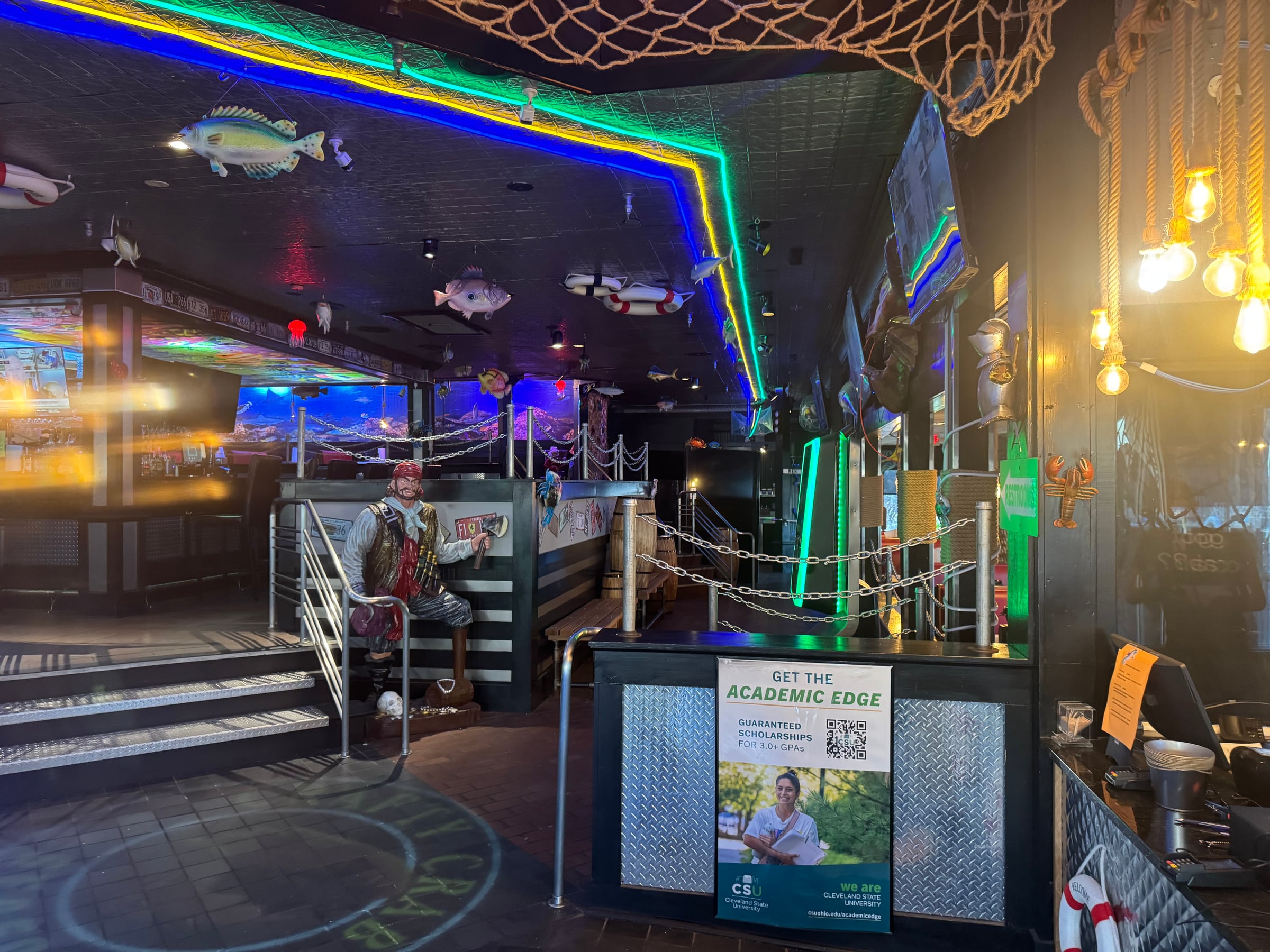 Freestanding Restaurant Space - FOR LEASE - Thumbnail 4