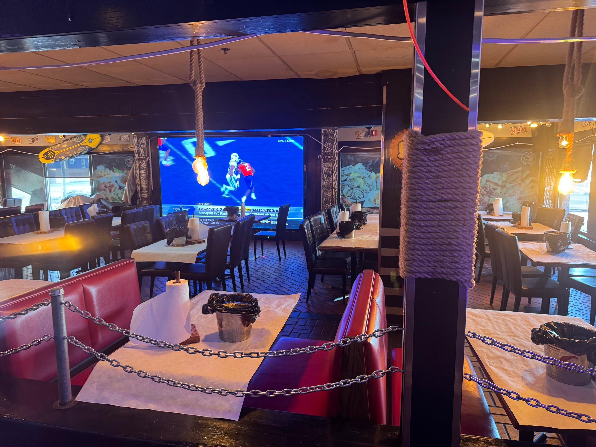 Freestanding Restaurant Space - FOR LEASE