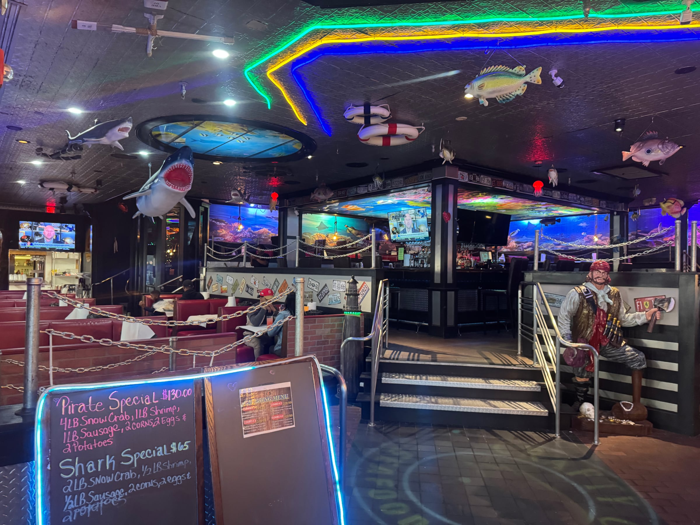 Freestanding Restaurant Space - FOR LEASE - Thumbnail 3