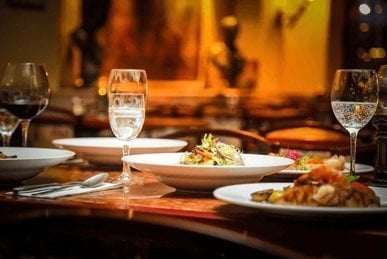 Award-Winning Italian Restaurant Far Northwest of Chicago , $2.27M In Sales! - Image 1