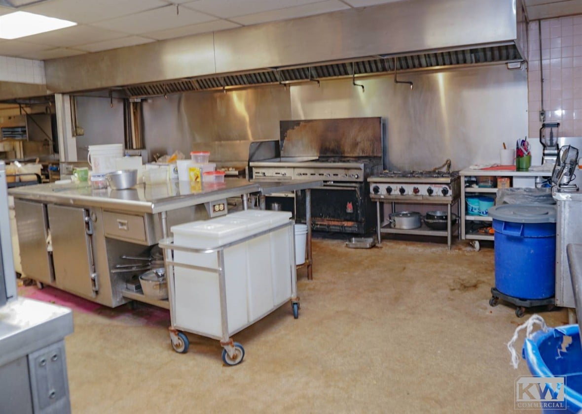 Restaurant for Sale - Thumbnail 4