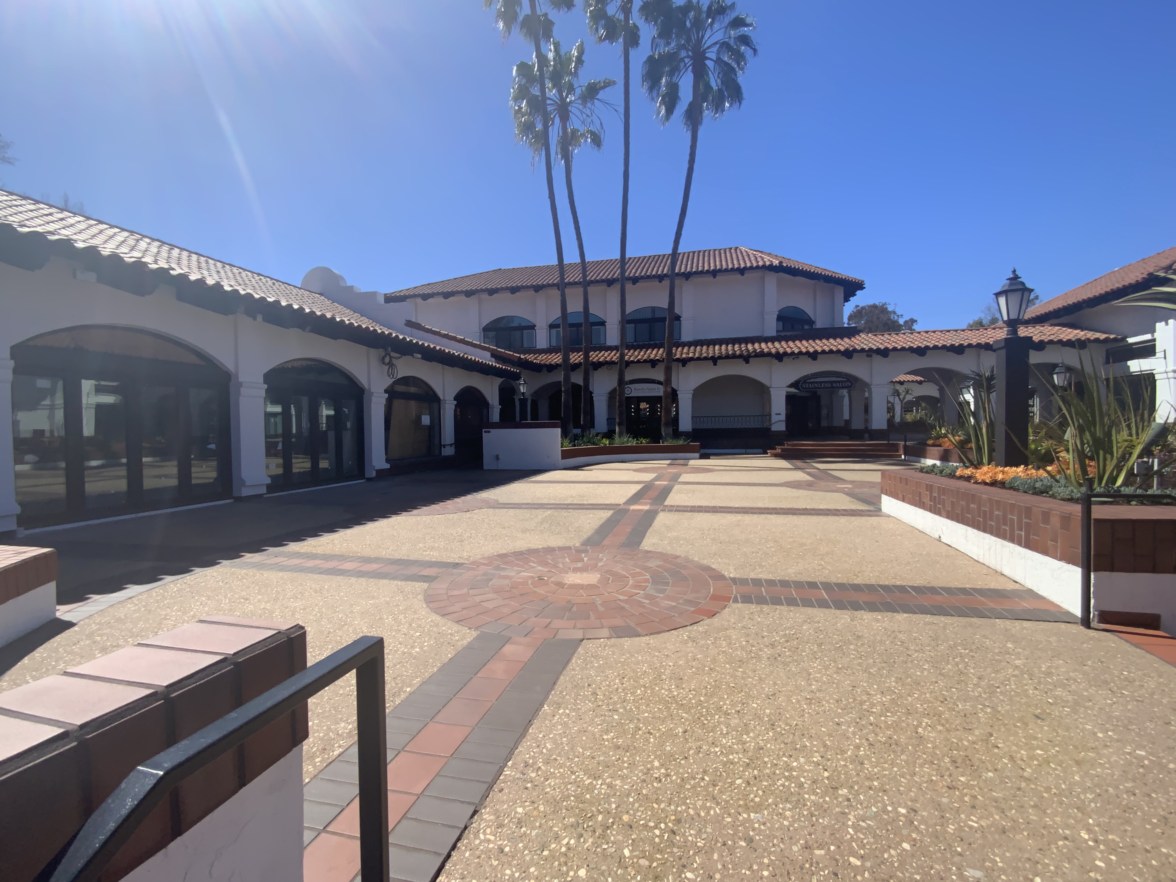 The Ranch at Rancho Santa Fe - 2nd Gen Restaurant Space at one of the wealthiest intersections in San DiegoD - Image 1