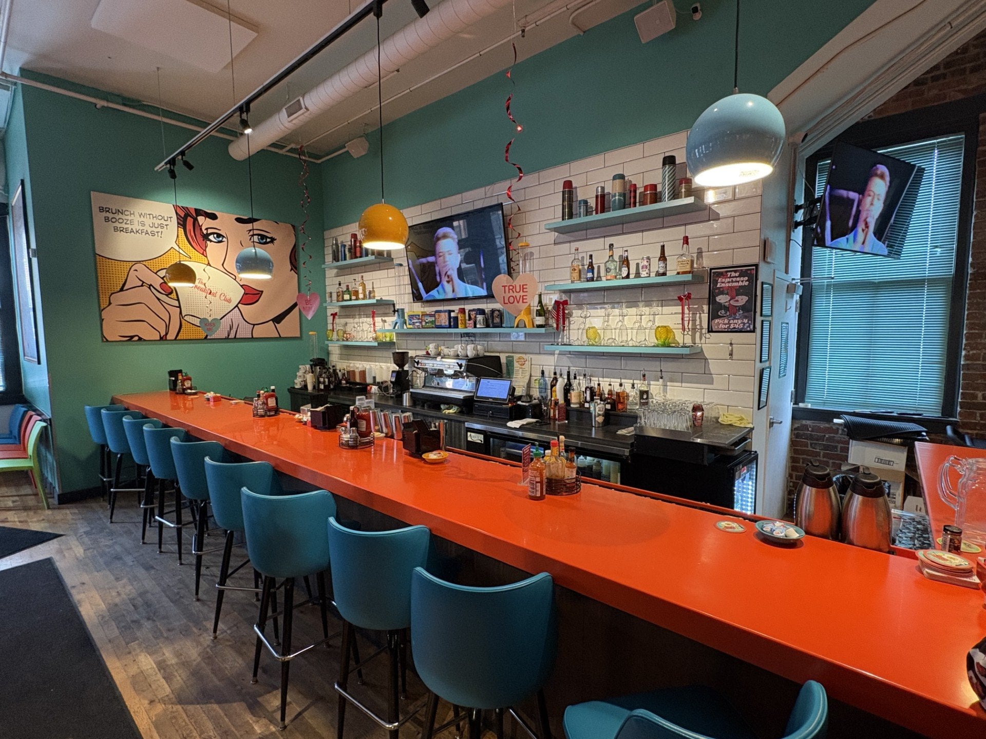 Full Restaurant for Sub-Lease in Des Moines, IA, 3,025 SF - Thumbnail 3