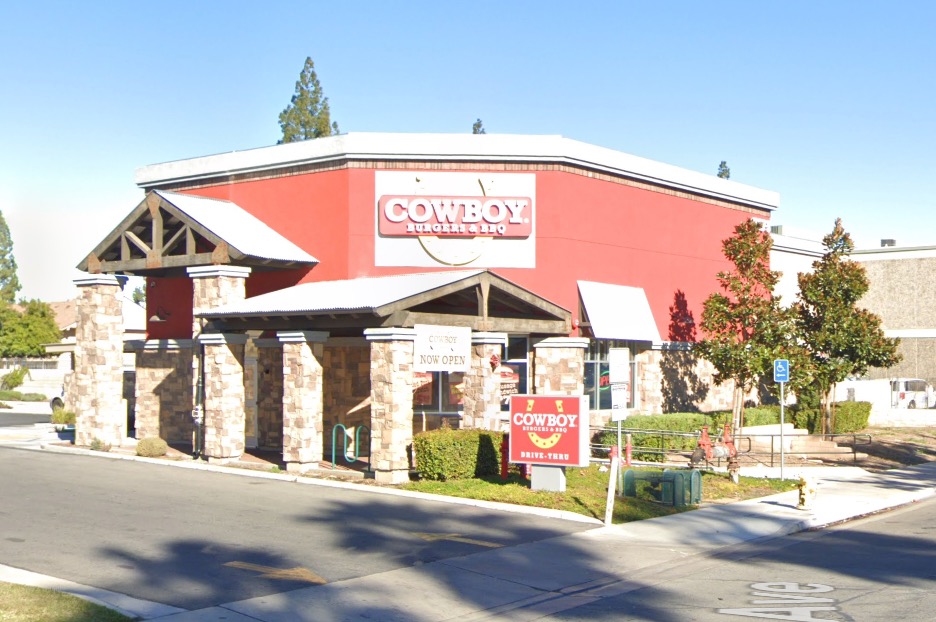 Existing Drive Thru in High Traffic  - Image 1