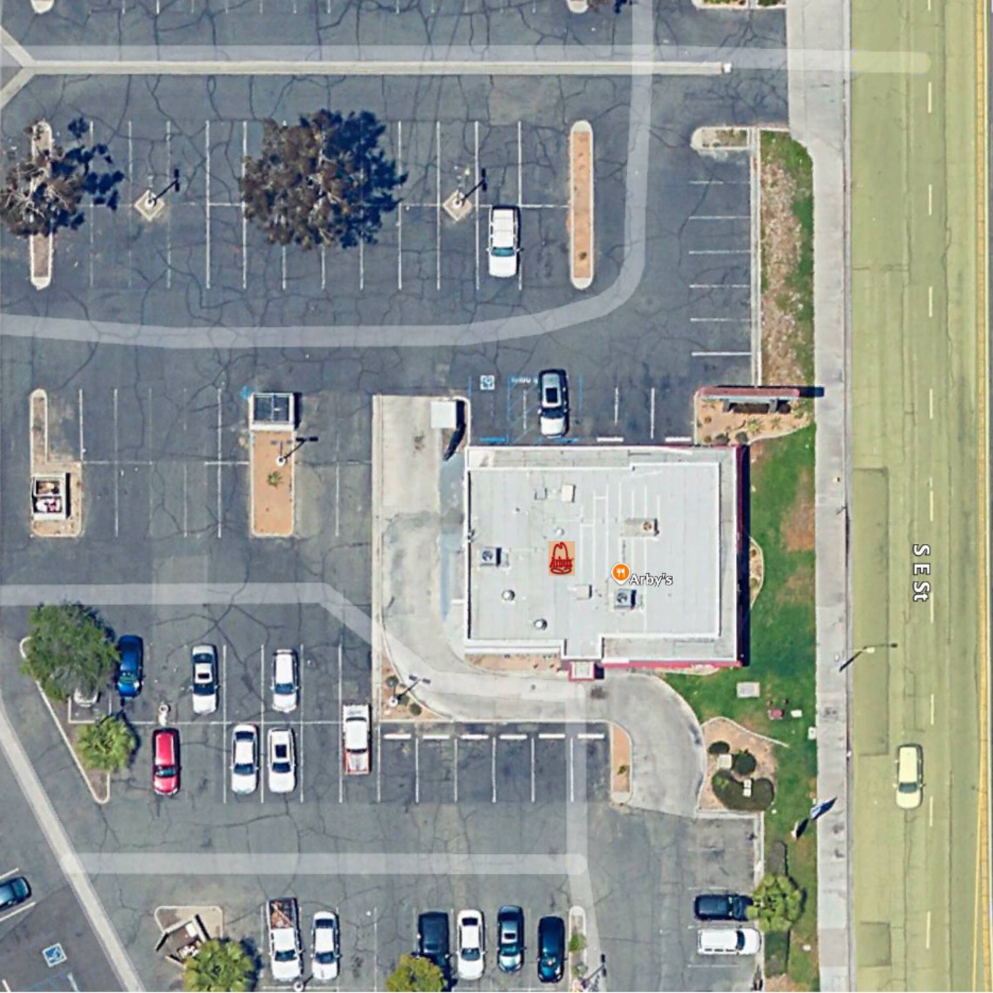 Drive Thru for Lease in San Bernardino CA - Thumbnail 1