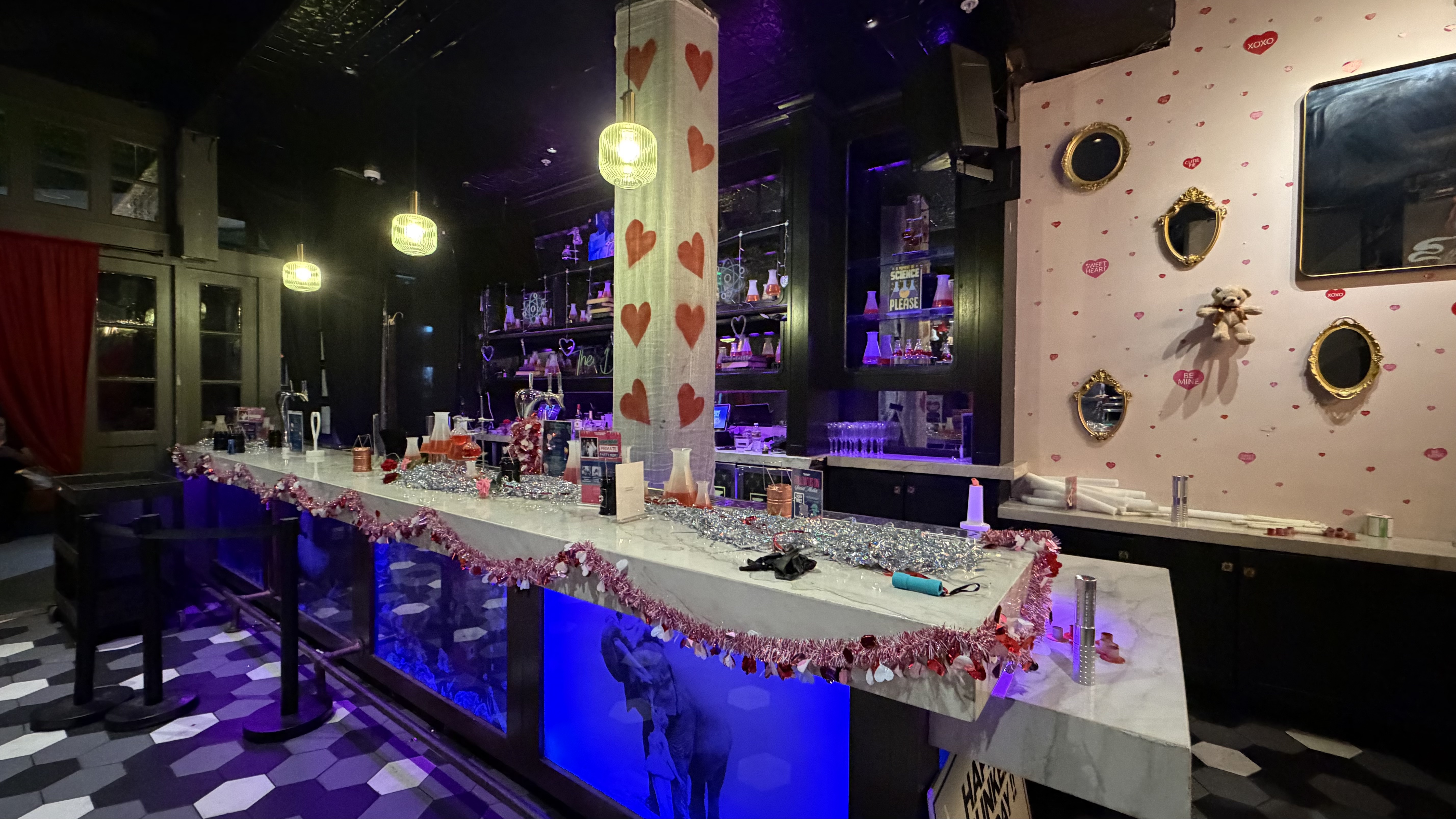 Fully Fixturized Bar/Restaurant in Los Angeles - Thumbnail 12