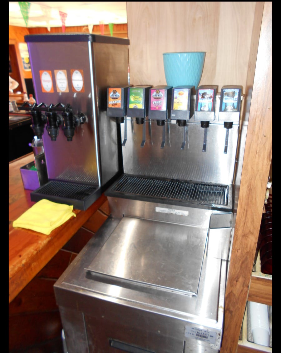 Full Restaurant for Lease in Tarpon Springs, FL ,  5,000 SF - Thumbnail 4