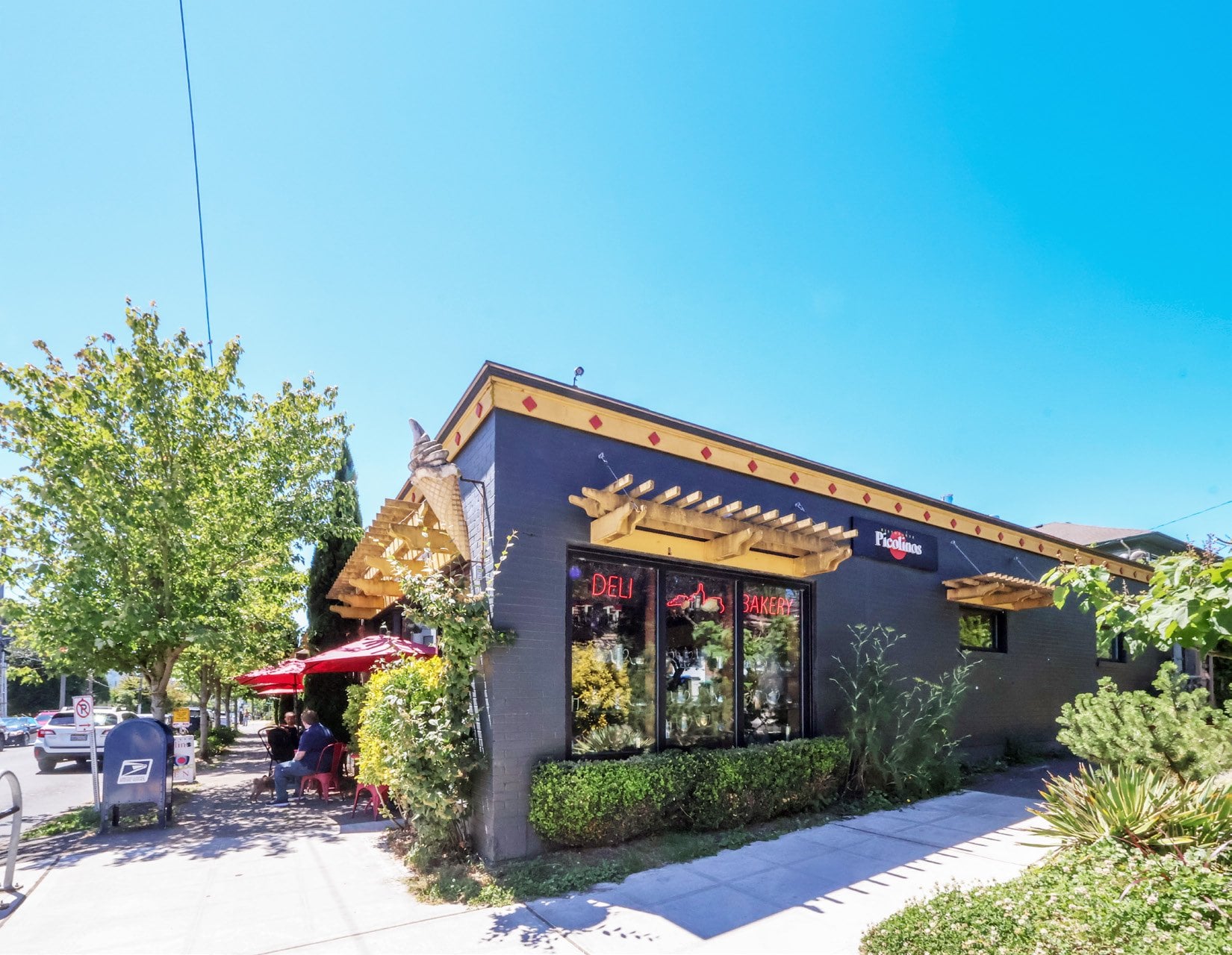 Full Restaurant for Sale in Seattle, WA