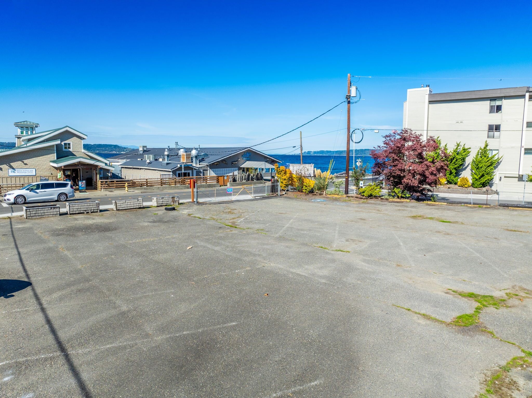 Waterfront Restaurant for Sale in Des Moines, WA, 6,253 SF - Thumbnail 4