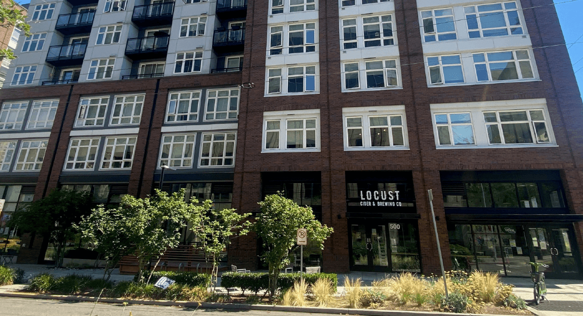 Bar & Lounge for Lease in Seattle, WA