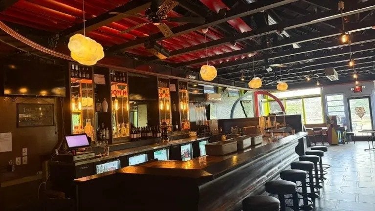Multi-Use Bar & Lounge for Sale in Lapeer, MI, 4,500 SF - Thumbnail 1