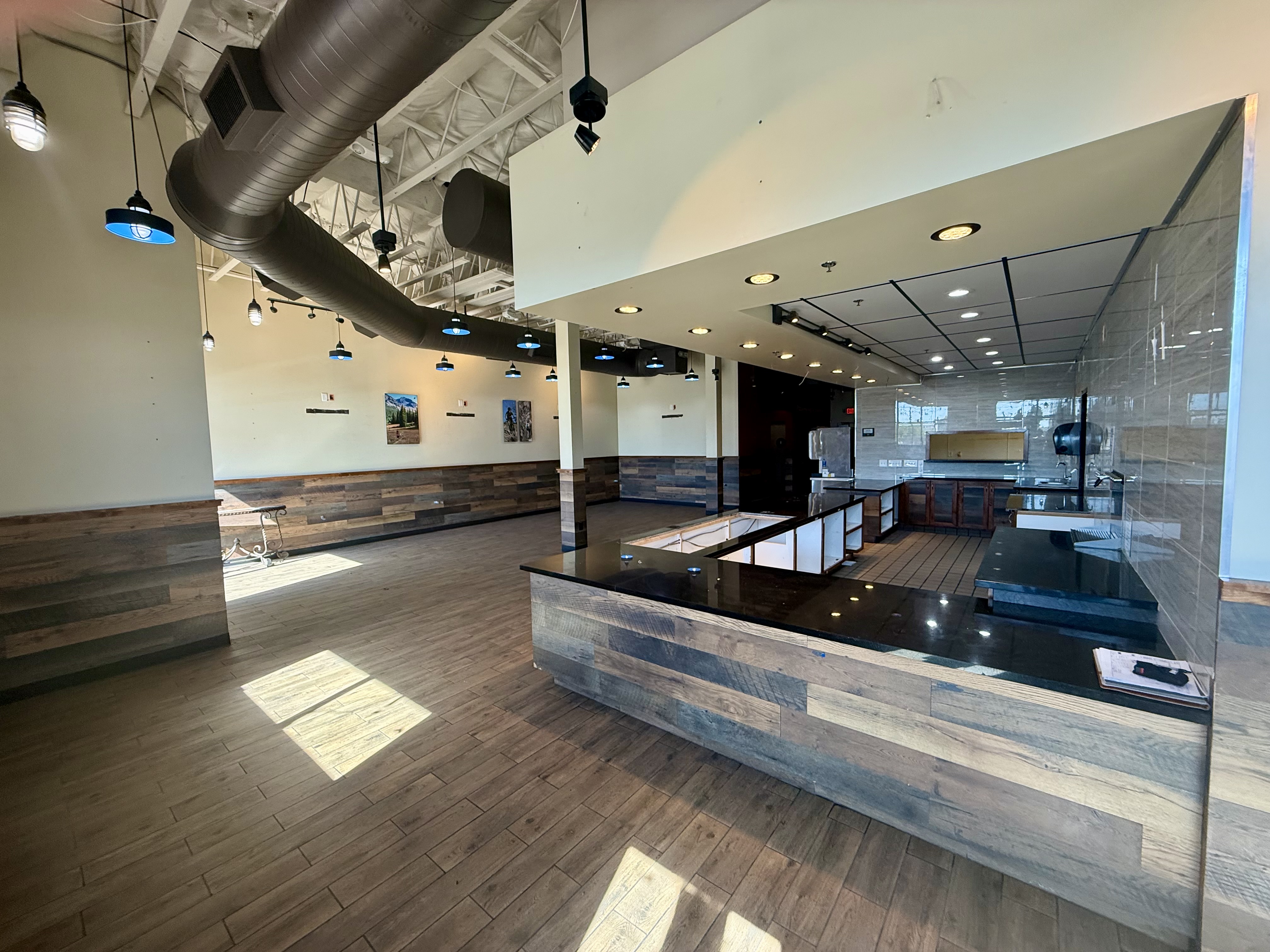Fast Casual for Lease in Santa Maria CA - Thumbnail 4